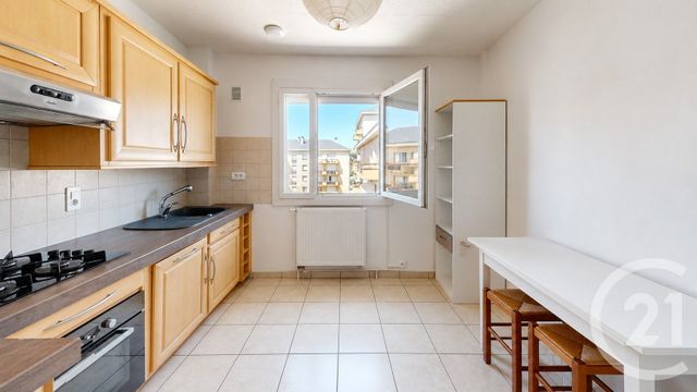 Appartement T4 &agrave; vendre - 4 pi&egrave;ces - 80,67 m2 - Rodez - 12 - MIDI-PYRENEES