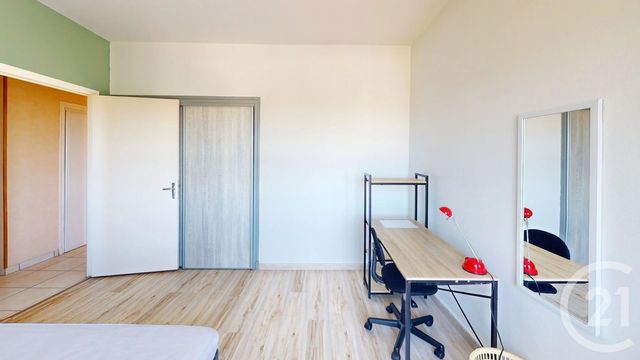 Appartement T4 &agrave; vendre - 4 pi&egrave;ces - 80,67 m2 - Rodez - 12 - MIDI-PYRENEES