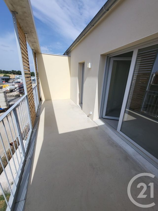 Appartement T2 &agrave; vendre - 2 pi&egrave;ces - 46,45 m2 - Luc La Primaube - 12 - MIDI-PYRENEES