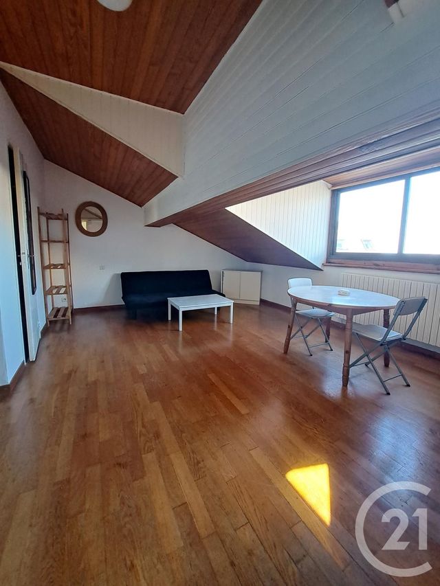 Appartement F1 &agrave; louer - 1 pi&egrave;ce - 17,69 m2 - Rodez - 12 - MIDI-PYRENEES