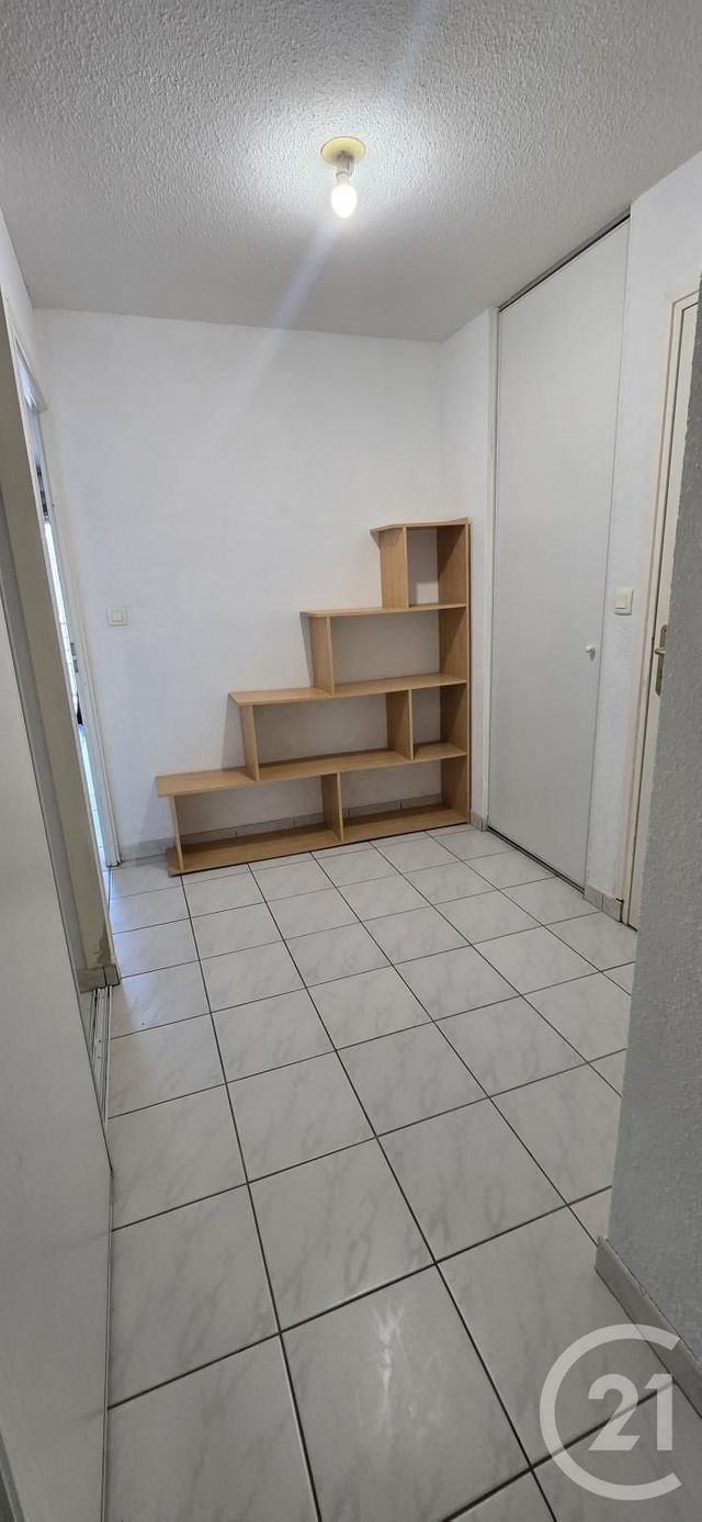 Appartement F3 &agrave; louer - 3 pi&egrave;ces - 67 m2 - Rodez - 12 - MIDI-PYRENEES