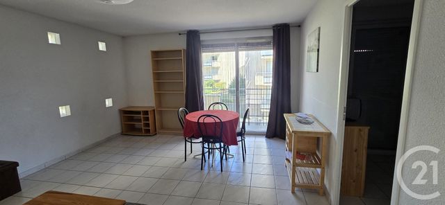 Appartement F3 &agrave; louer - 3 pi&egrave;ces - 67 m2 - Rodez - 12 - MIDI-PYRENEES