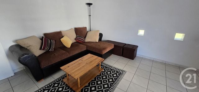 Appartement F3 &agrave; louer - 3 pi&egrave;ces - 67 m2 - Rodez - 12 - MIDI-PYRENEES