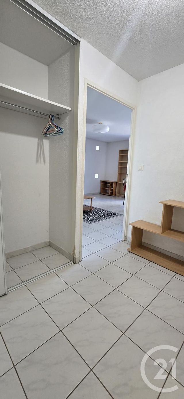 Appartement F3 &agrave; louer - 3 pi&egrave;ces - 67 m2 - Rodez - 12 - MIDI-PYRENEES