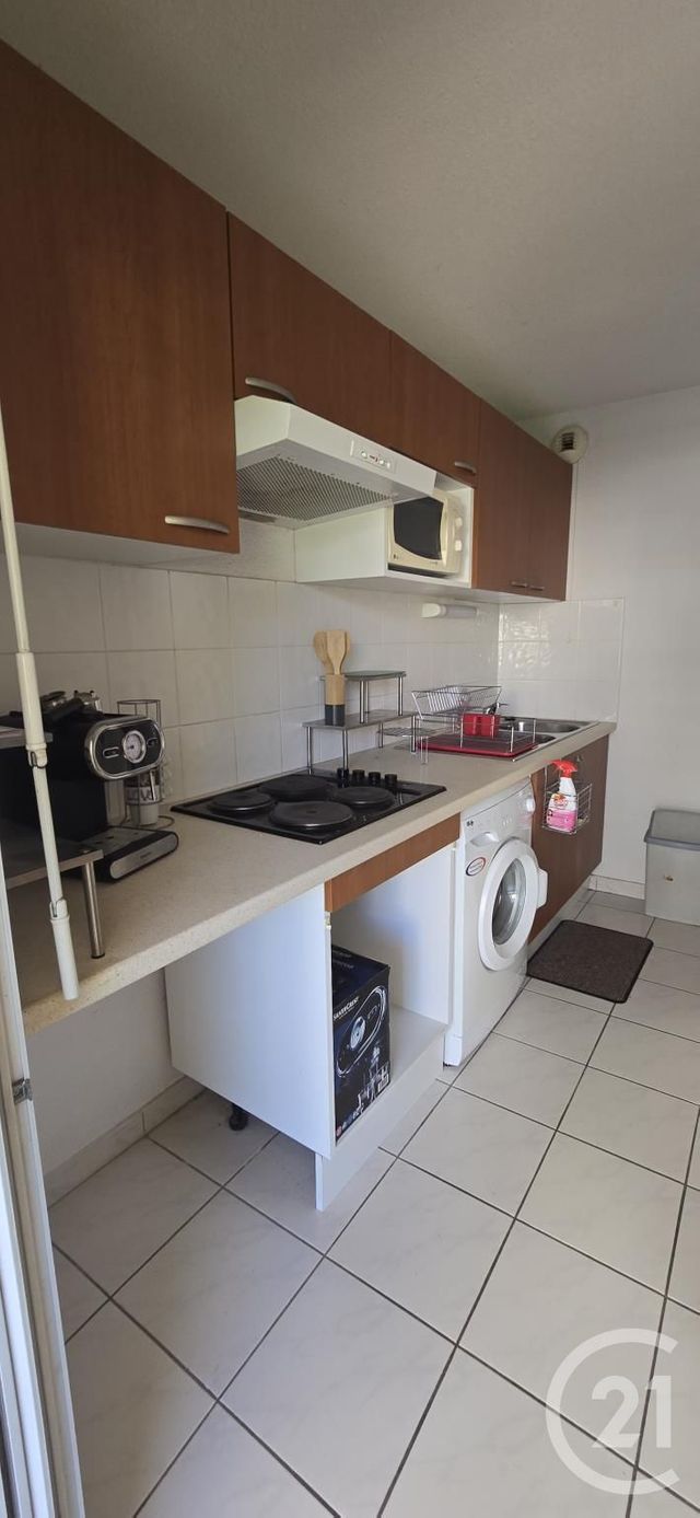 Appartement F3 &agrave; louer - 3 pi&egrave;ces - 67 m2 - Rodez - 12 - MIDI-PYRENEES