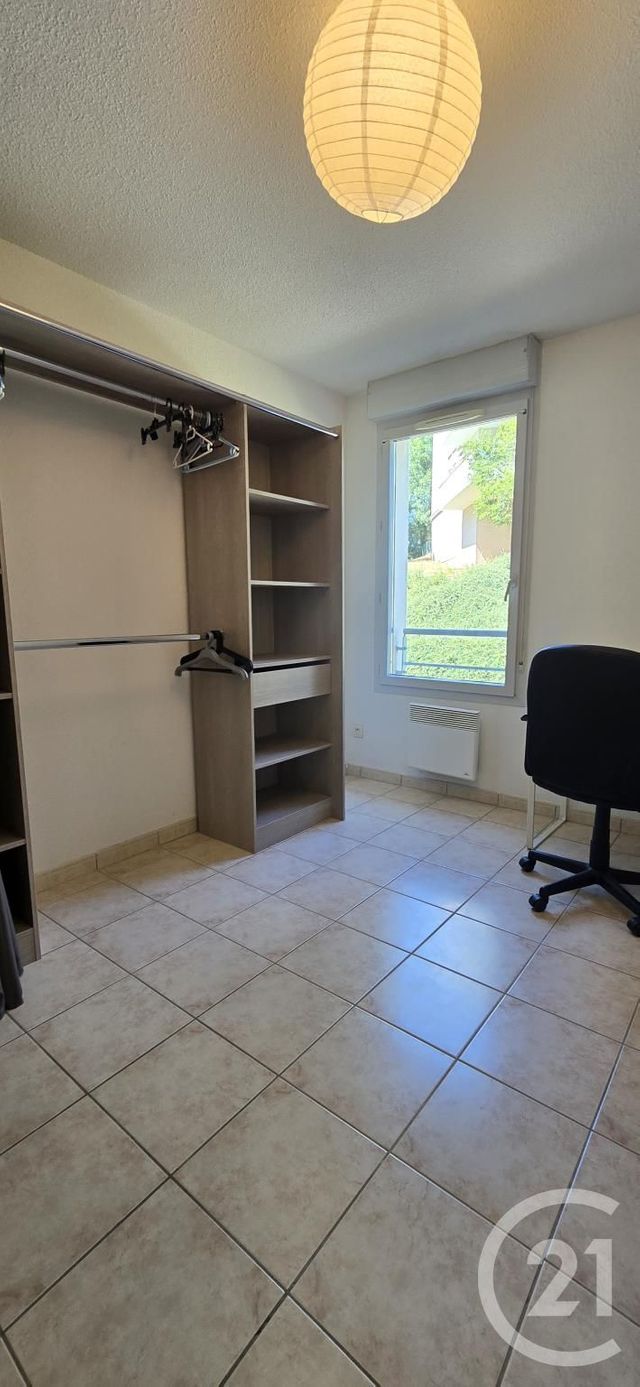 Appartement F3 &agrave; louer - 3 pi&egrave;ces - 67 m2 - Rodez - 12 - MIDI-PYRENEES