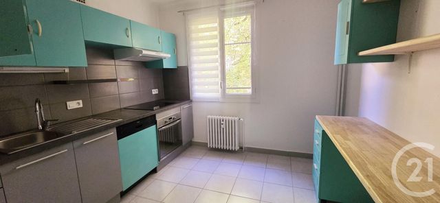Appartement T3 &agrave; louer - 3 pi&egrave;ces - 71,08 m2 - Rodez - 12 - MIDI-PYRENEES