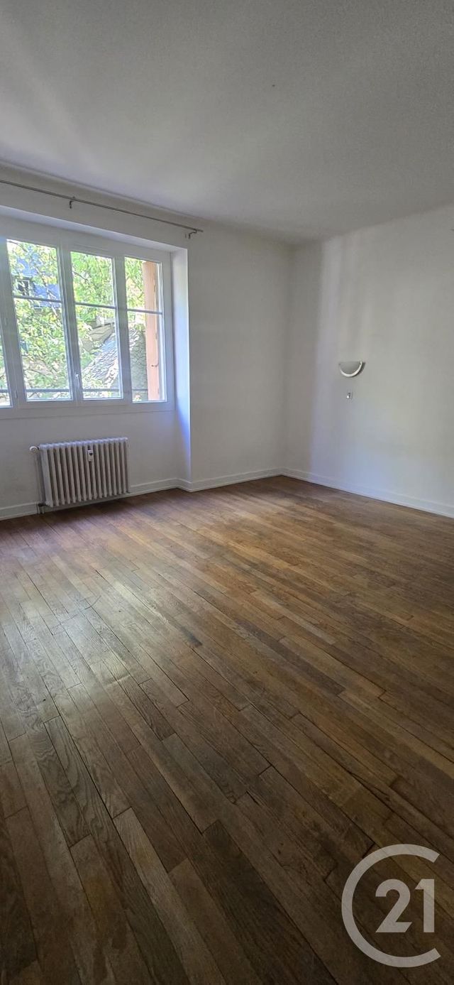 Appartement T3 &agrave; louer - 3 pi&egrave;ces - 71,08 m2 - Rodez - 12 - MIDI-PYRENEES