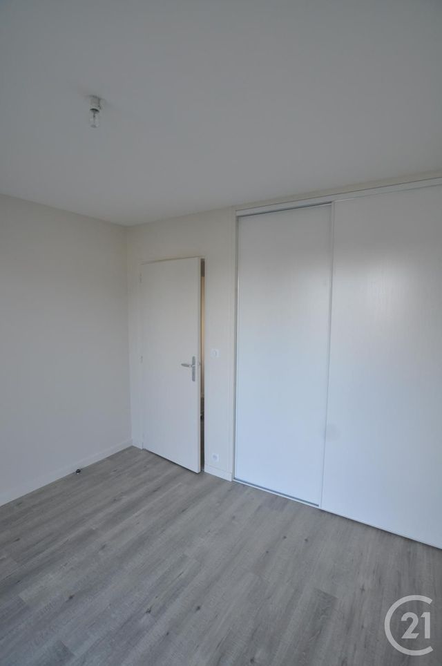 Appartement F3 &agrave; louer - 3 pi&egrave;ces - 67,39 m2 - Rodez - 12 - MIDI-PYRENEES