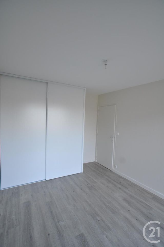 Appartement F3 &agrave; louer - 3 pi&egrave;ces - 67,39 m2 - Rodez - 12 - MIDI-PYRENEES