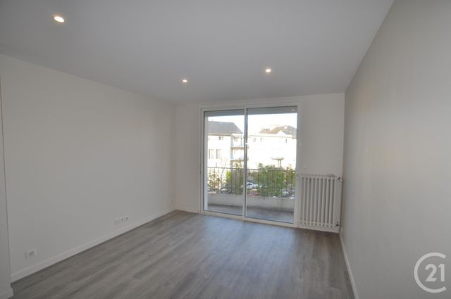 Appartement F3 &agrave; louer - 3 pi&egrave;ces - 67,39 m2 - Rodez - 12 - MIDI-PYRENEES