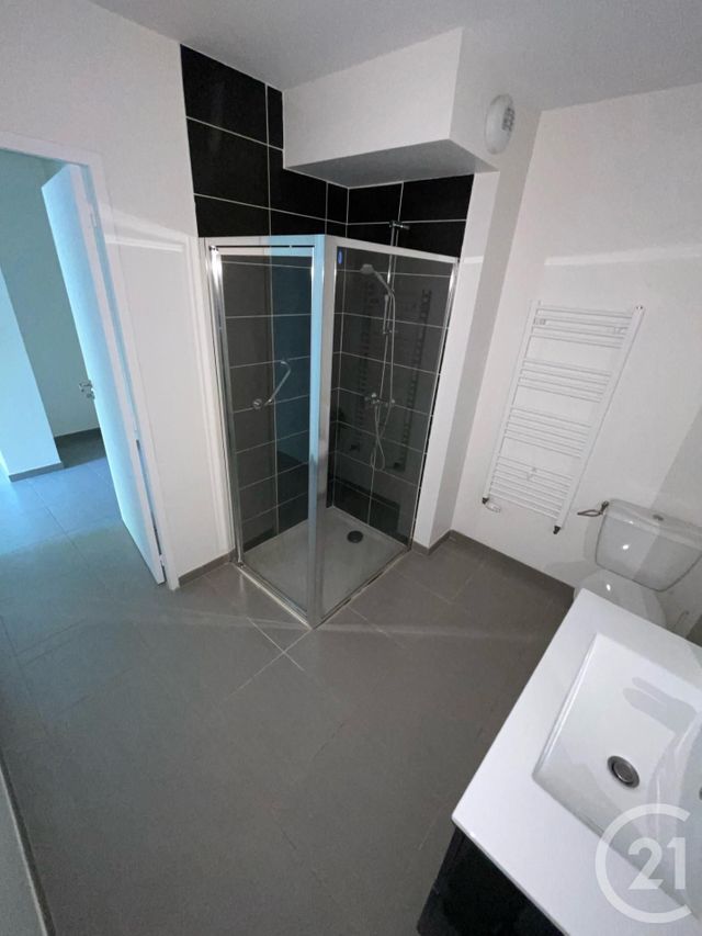 Appartement F1 bis &agrave; louer - 2 pi&egrave;ces - 36,64 m2 - Rodez - 12 - MIDI-PYRENEES