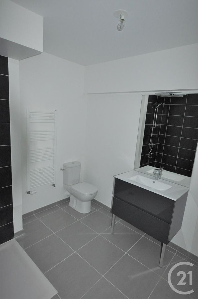 Appartement F1 bis &agrave; louer - 2 pi&egrave;ces - 36,64 m2 - Rodez - 12 - MIDI-PYRENEES