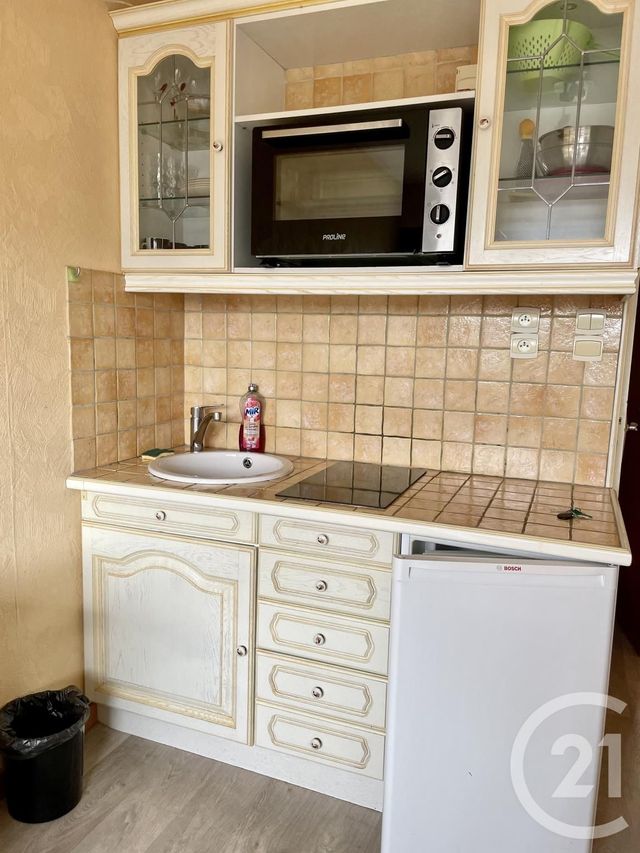 Appartement T1 &agrave; louer - 1 pi&egrave;ce - 13,40 m2 - Rodez - 12 - MIDI-PYRENEES