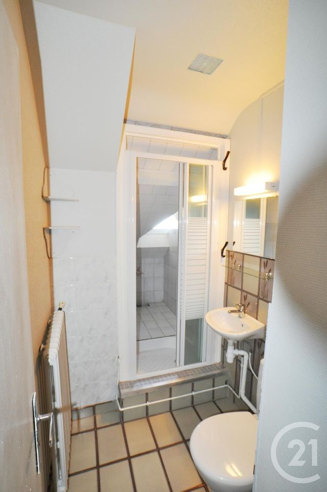 Appartement Studio &agrave; louer - 1 pi&egrave;ce - 25 m2 - Rodez - 12 - MIDI-PYRENEES