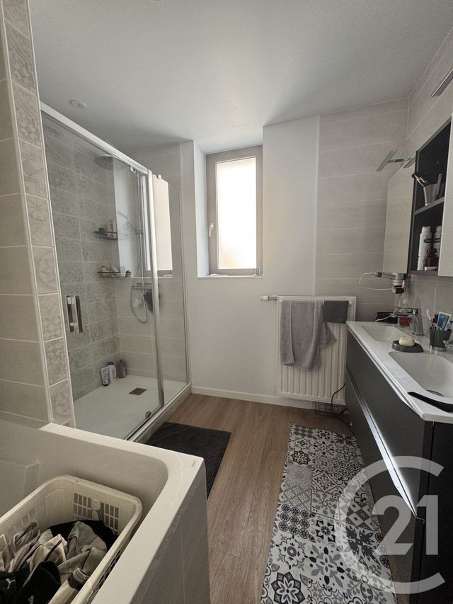 Appartement T4 &agrave; louer - 4 pi&egrave;ces - 97,69 m2 - Rodez - 12 - MIDI-PYRENEES