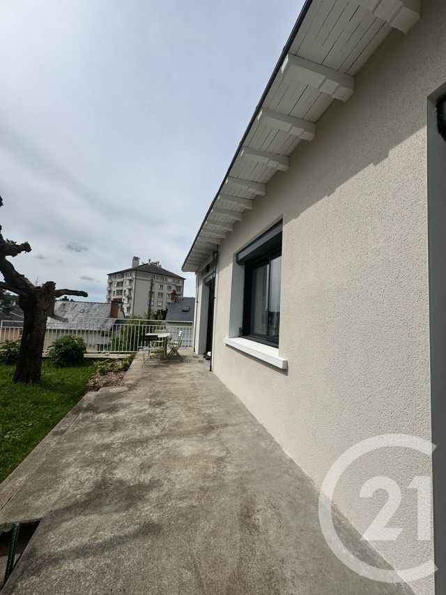 Appartement T4 &agrave; louer - 4 pi&egrave;ces - 97,69 m2 - Rodez - 12 - MIDI-PYRENEES