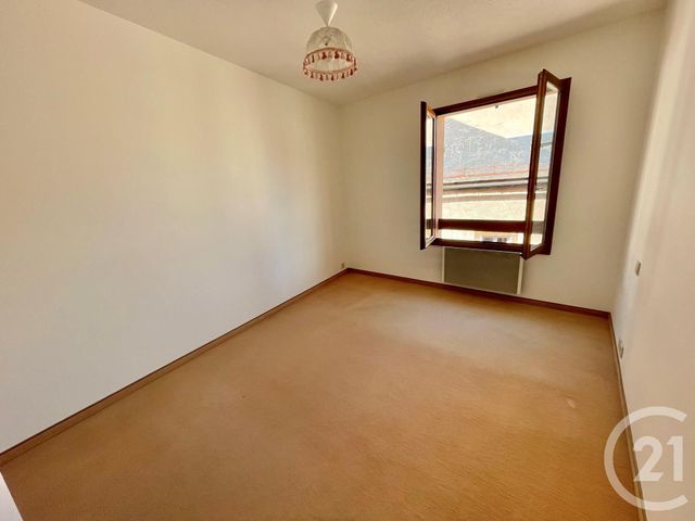 Appartement T2 &agrave; louer - 2 pi&egrave;ces - 47,12 m2 - Rodez - 12 - MIDI-PYRENEES
