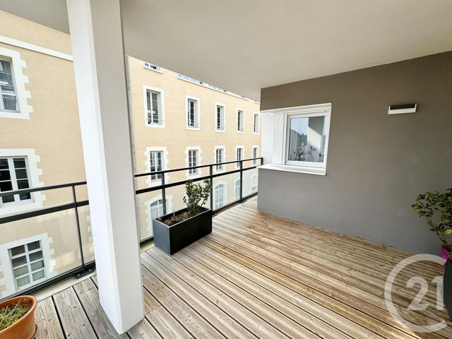 Appartement T3 &agrave; louer - 3 pi&egrave;ces - 61,73 m2 - Rodez - 12 - MIDI-PYRENEES