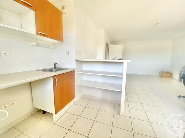 Appartement F2 &agrave; louer - 2 pi&egrave;ces - 44,36 m2 - Rodez - 12 - MIDI-PYRENEES