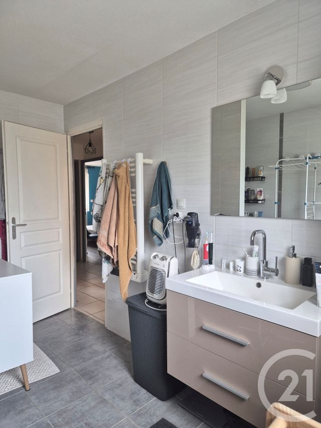 Appartement T4 &agrave; vendre - 4 pi&egrave;ces - 108,59 m2 - Bozouls - 12 - MIDI-PYRENEES