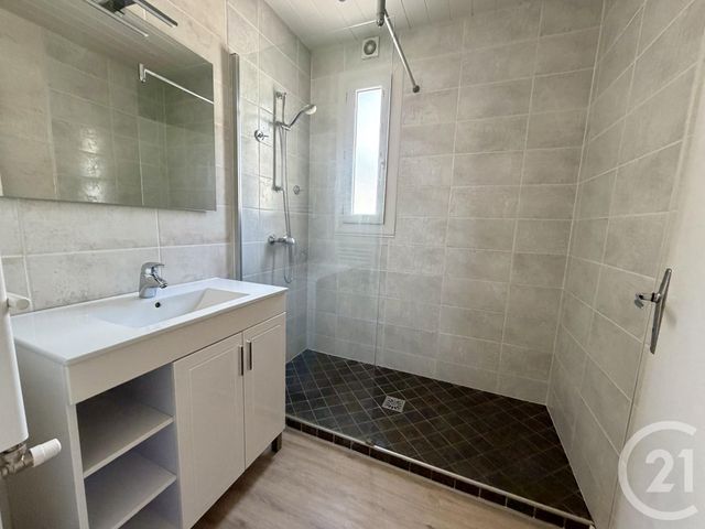 Appartement F3 &agrave; louer - 3 pi&egrave;ces - 68 m2 - Onet Le Chateau - 12 - MIDI-PYRENEES