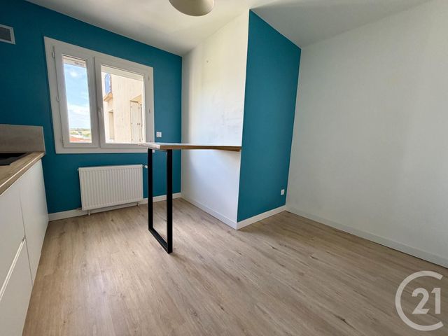 Appartement F3 &agrave; louer - 3 pi&egrave;ces - 68 m2 - Onet Le Chateau - 12 - MIDI-PYRENEES