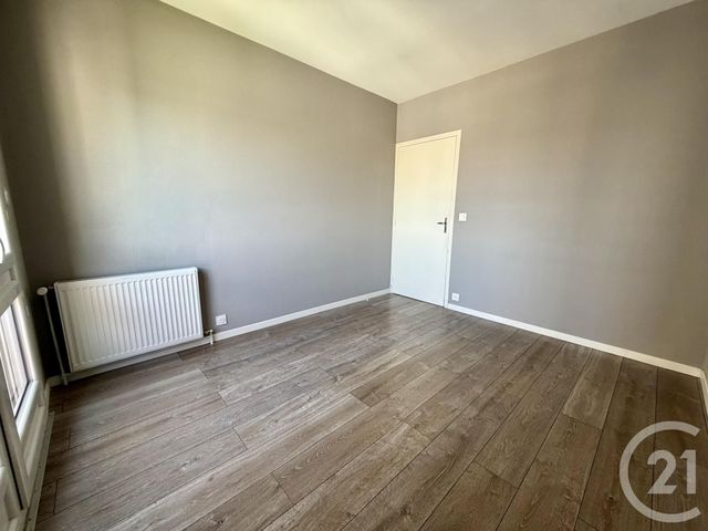 Appartement F3 &agrave; louer - 3 pi&egrave;ces - 68 m2 - Onet Le Chateau - 12 - MIDI-PYRENEES