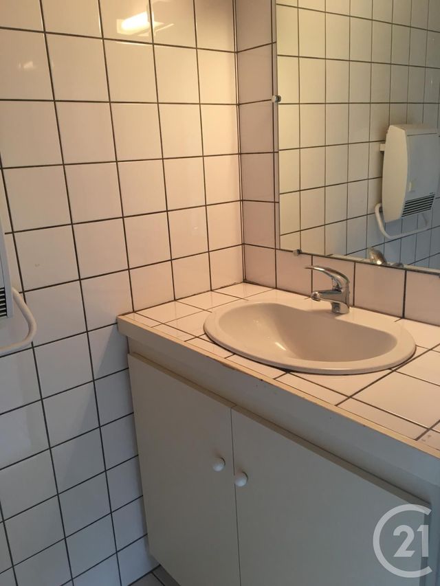 Appartement F2 &agrave; louer - 2 pi&egrave;ces - 37,94 m2 - Bozouls - 12 - MIDI-PYRENEES