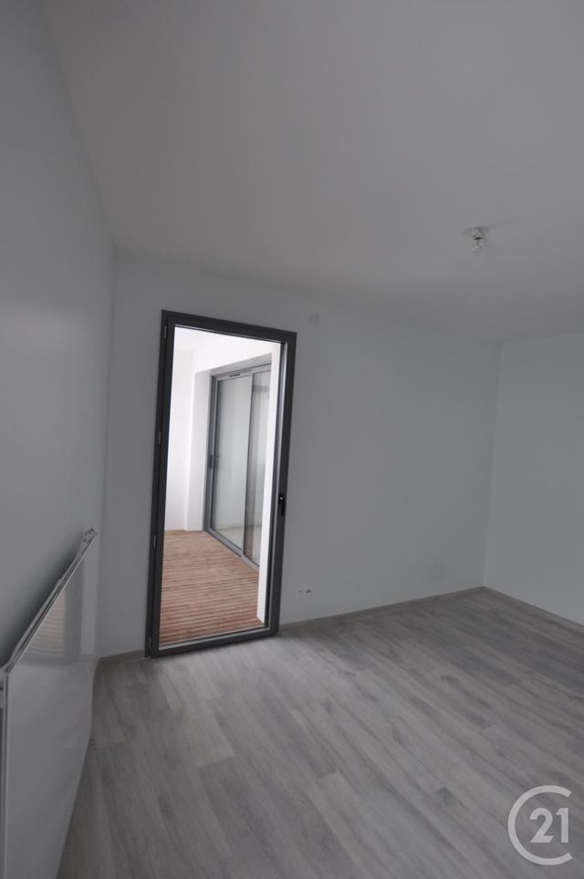 Appartement F3 &agrave; louer - 3 pi&egrave;ces - 69,72 m2 - Rodez - 12 - MIDI-PYRENEES