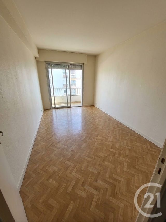 Appartement T4 &agrave; vendre - 4 pi&egrave;ces - 107,05 m2 - Rodez - 12 - MIDI-PYRENEES