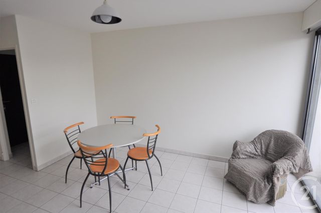 Appartement F1 bis &agrave; louer - 2 pi&egrave;ces - 37,98 m2 - Onet Le Chateau - 12 - MIDI-PYRENEES