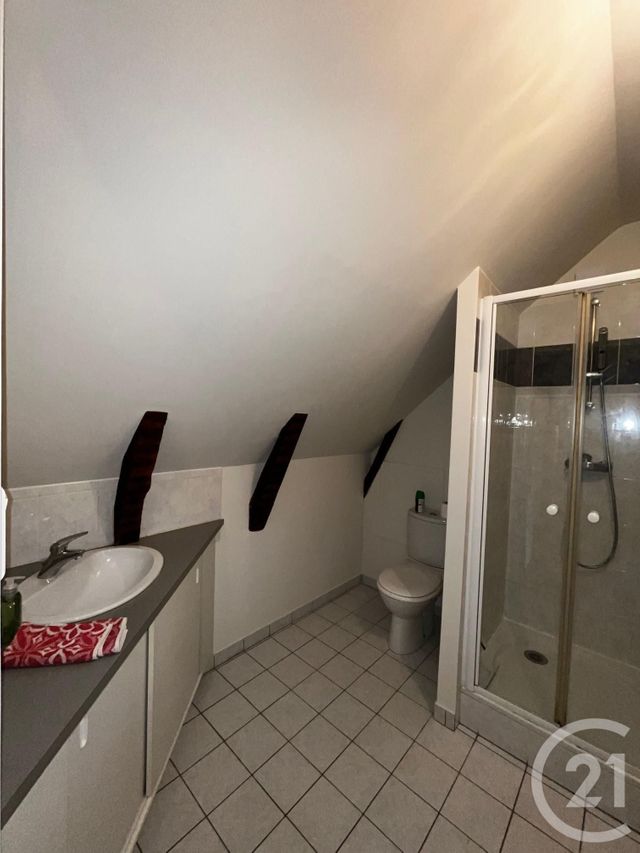 Appartement F2 &agrave; louer - 2 pi&egrave;ces - 43 m2 - Rodez - 12 - MIDI-PYRENEES