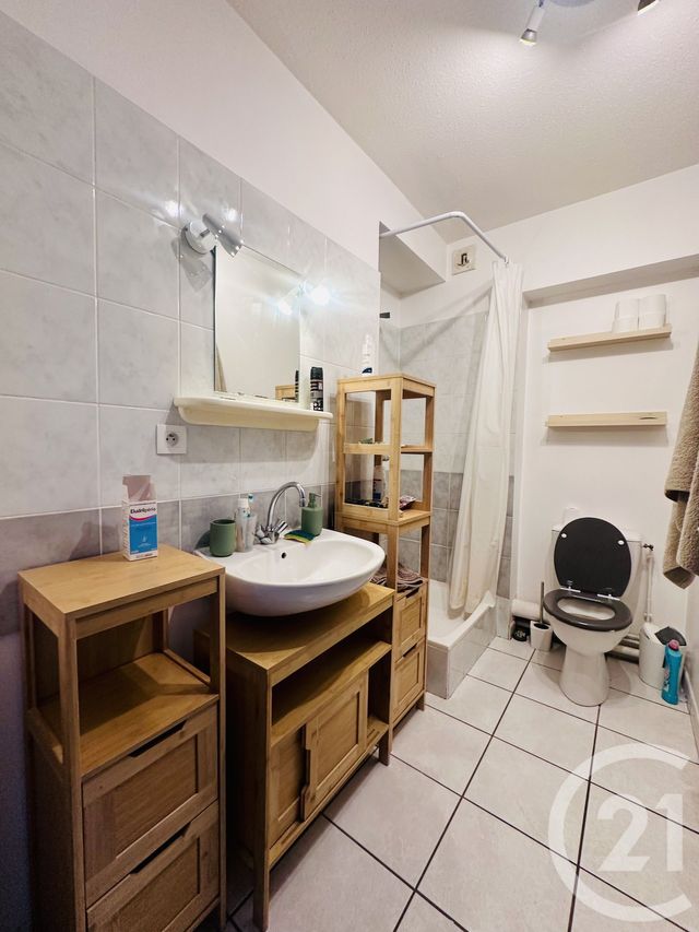 Appartement F1 bis &agrave; vendre - 2 pi&egrave;ces - 36,66 m2 - Rodez - 12 - MIDI-PYRENEES