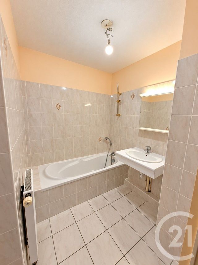 Appartement &agrave; vendre - 2 pi&egrave;ces - 47,90 m2 - Rodez - 12 - MIDI-PYRENEES