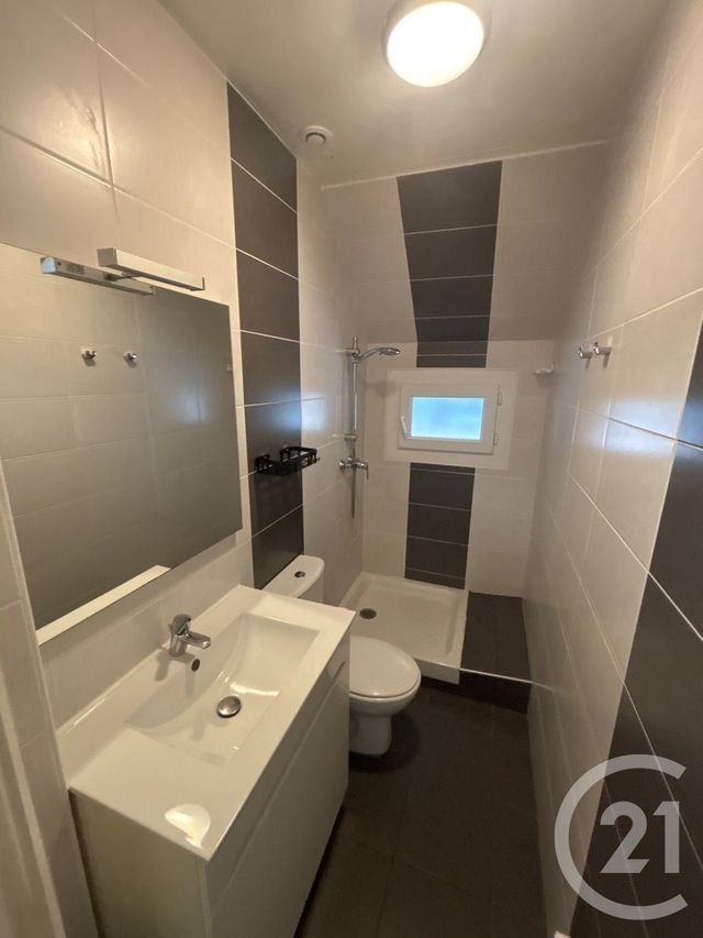 Appartement T2 &agrave; louer - 2 pi&egrave;ces - 46 m2 - Rodez - 12 - MIDI-PYRENEES