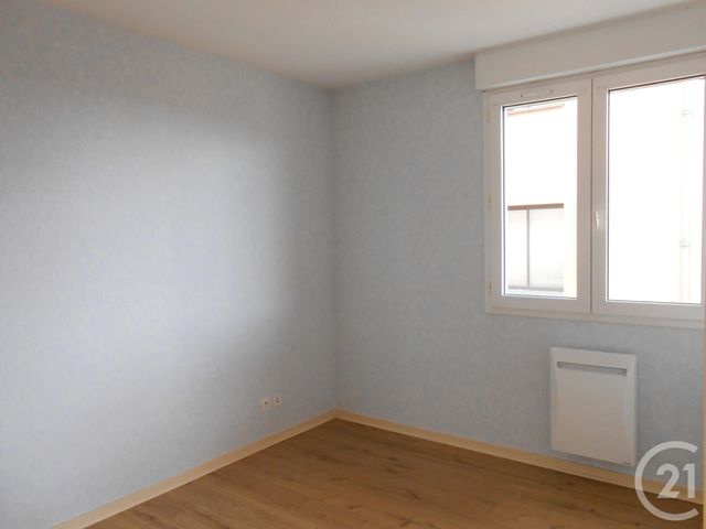 Appartement F2 &agrave; louer - 2 pi&egrave;ces - 42,75 m2 - Rodez - 12 - MIDI-PYRENEES