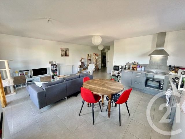 Appartement T3 &agrave; louer - 3 pi&egrave;ces - 78,35 m2 - Onet Le Chateau - 12 - MIDI-PYRENEES