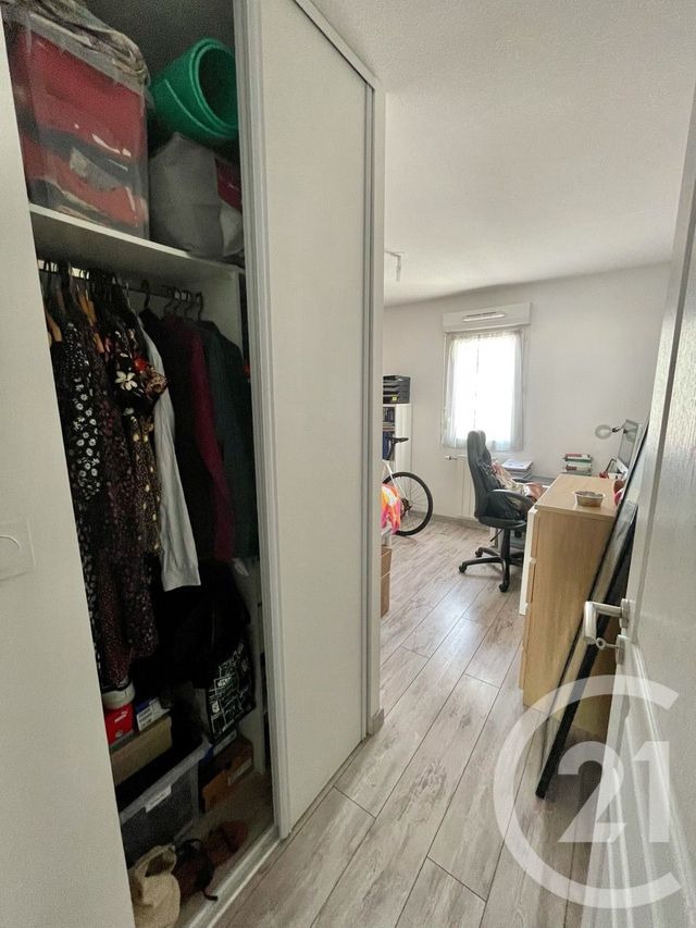 Appartement T3 &agrave; louer - 3 pi&egrave;ces - 78,35 m2 - Onet Le Chateau - 12 - MIDI-PYRENEES