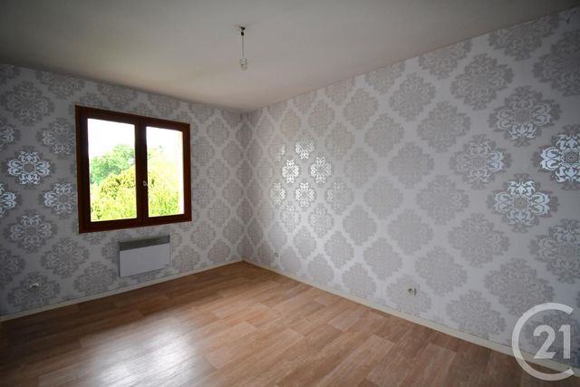 Appartement F3 à vendre - 3 pièces - 66,87 m2 - Villiers Sur Morin - 77 - ILE-DE-FRANCE