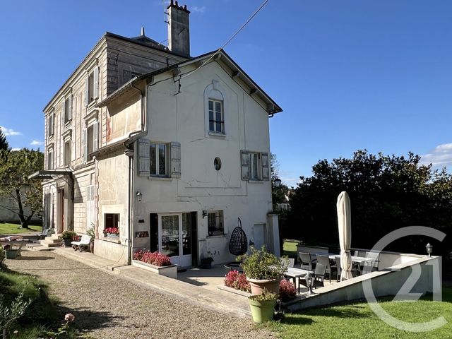 Maison à vendre - 9 pièces - 260 m2 - Coulommiers - 77 - ILE-DE-FRANCE