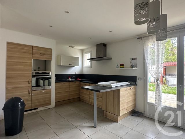 Maison &agrave; vendre - 5 pi&egrave;ces - 100 m2 - Crecy La Chapelle - 77 - ILE-DE-FRANCE