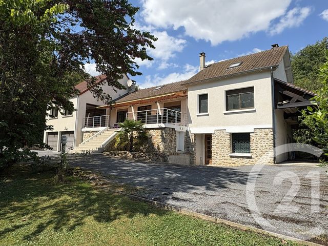 Maison à vendre - 10 pièces - 221 m2 - Pommeuse - 77 - ILE-DE-FRANCE