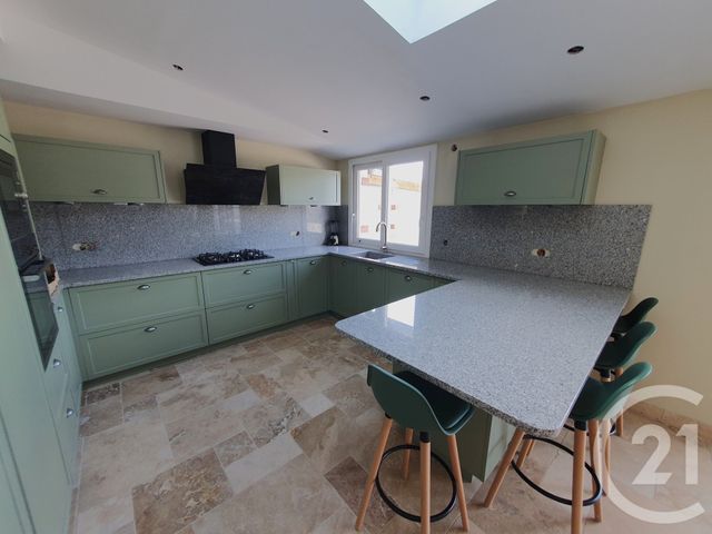 Maison à vendre - 7 pièces - 248,99 m2 - Crecy La Chapelle - 77 - ILE-DE-FRANCE