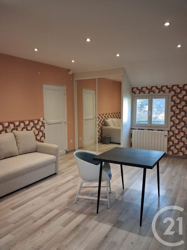 Appartement F1 &agrave; louer - 1 pi&egrave;ce - 39,41 m2 - Rozay En Brie - 77 - ILE-DE-FRANCE