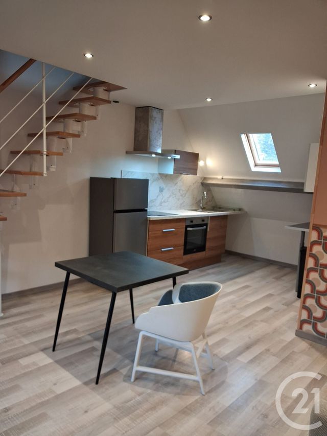 Appartement F1 &agrave; louer - 1 pi&egrave;ce - 39,41 m2 - Rozay En Brie - 77 - ILE-DE-FRANCE