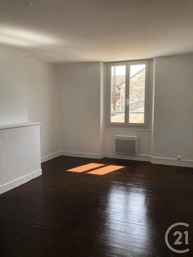 Maison &agrave; louer - 3 pi&egrave;ces - 81,19 m2 - Faremoutiers - 77 - ILE-DE-FRANCE