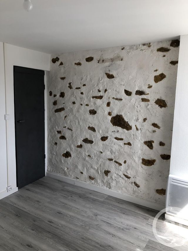 Maison &agrave; louer - 3 pi&egrave;ces - 81,19 m2 - Faremoutiers - 77 - ILE-DE-FRANCE