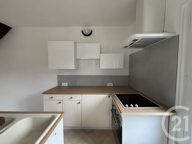 Maison &agrave; louer - 2 pi&egrave;ces - 45,77 m2 - Guerard - 77 - ILE-DE-FRANCE