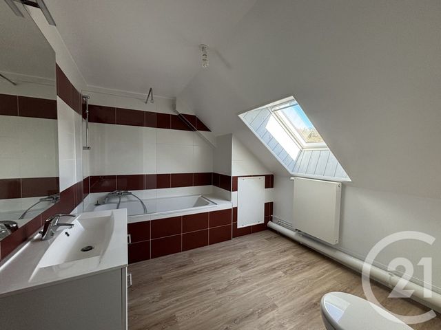 Maison &agrave; louer - 5 pi&egrave;ces - 119,49 m2 - Reuil En Brie - 77 - ILE-DE-FRANCE